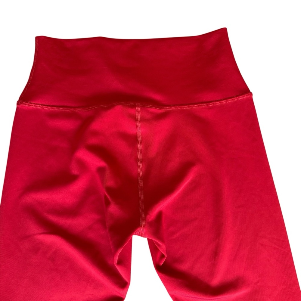 ALO Yoga Size Medium 7/8 High-Waist Airlift Leggings in Bold Red - Picture 7 of 7